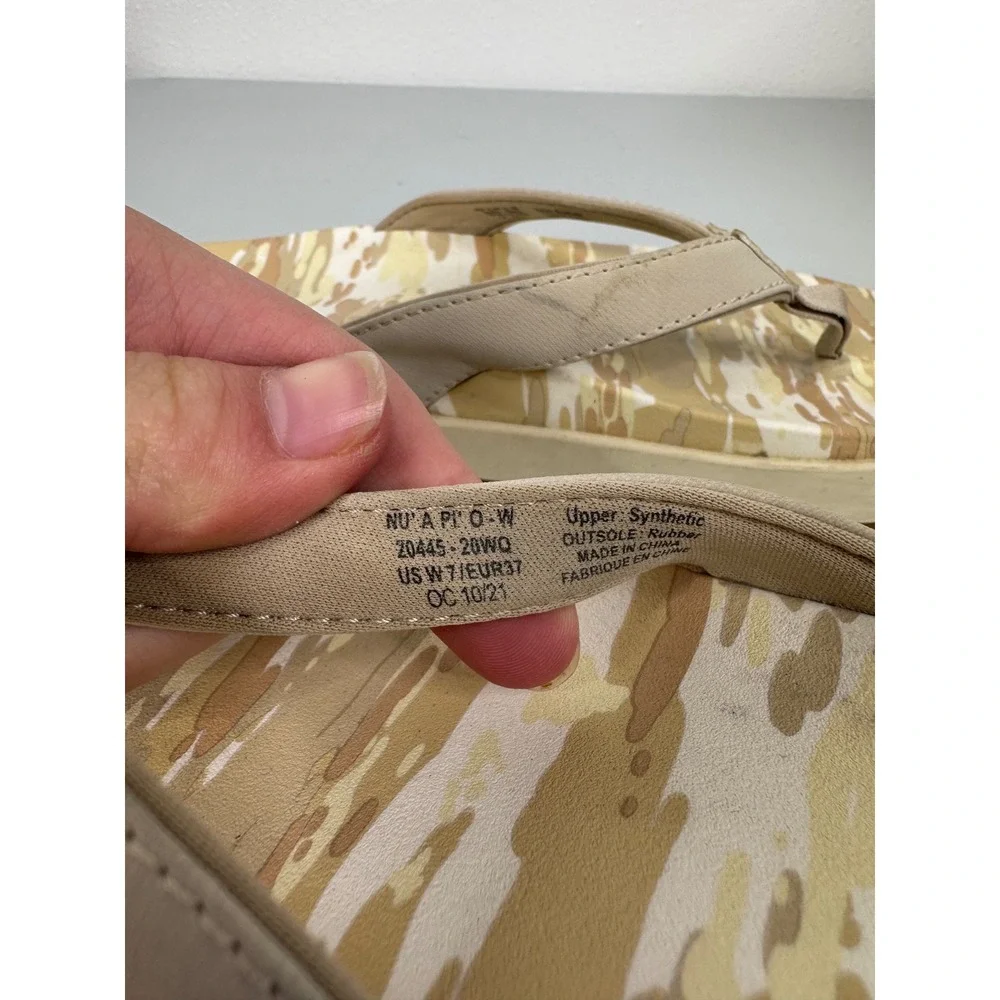Olukai Nu'a Pi'o Flip Flop‎ Sandals in Tapa Wai Camo Size 7